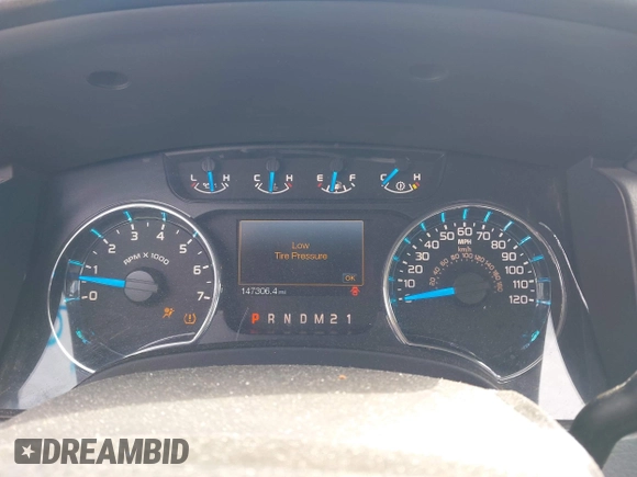 2014 Ford F-150 XL with VIN 1FTFW1CF2EKD03260, listed as a IAAI auction lot 41601219 with 147,306 mi miles. Bid and sale history available at carsss.com. Image 7.
