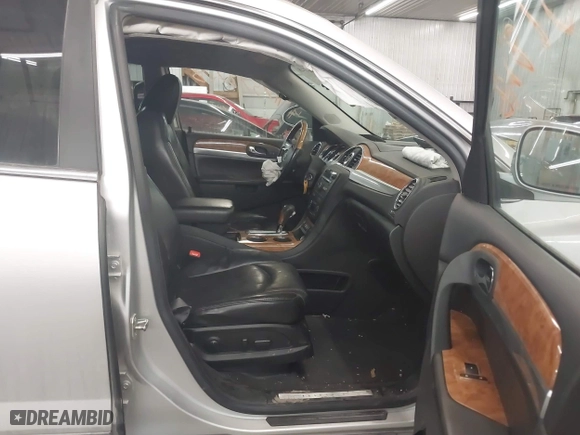 2009 Buick Enclave CXL with VIN 5GAEV23D89J206662, listed as a IAAI auction lot 41757828 with 147,076 mi miles. Bid and sale history available at carsss.com. Image 5.