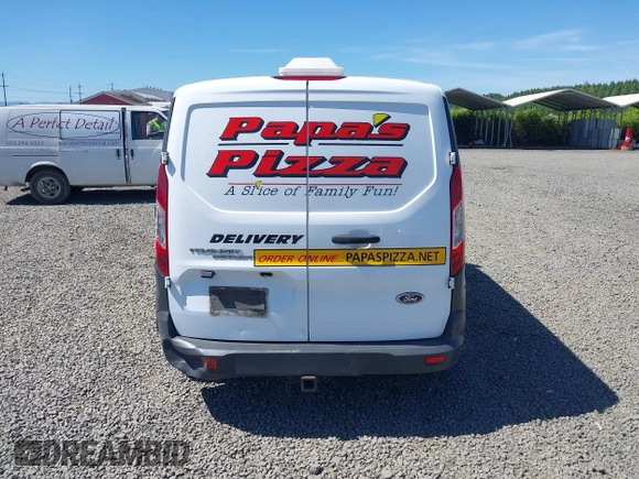 2015 Ford Transit Connect XL with VIN NM0LS7E70F1201449, listed as a IAAI auction lot 42360021 with 124,254 mi miles and . Bid and sale history available at DreamBid. Image 17.