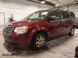 2008 Chrysler Town & Country Touring with VIN 2A8HR54PX8R804054, listed as a IAAI auction lot 41812263 with 136,002 mi miles. Bid and sale history available at carsss.com. Image 2.
