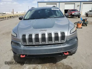 2015 Jeep Cherokee Trailhawk with VIN 1C4PJMBS3FW787033, listed as a Copart auction lot 49176735 with 83,013 mi miles and Salvage Title. Bid and sale history available at carsss.com. Image 5.