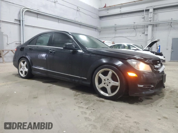 2012 Mercedes-Benz C 300 Sport with VIN WDDGF8BB3CR225609, listed as a Copart auction lot 57997535 with 171,290 mi miles and Clean title. Bid and sale history available at DreamBid. Image 4.