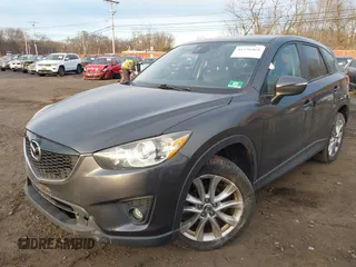 2015 Mazda CX-5 Grand Touring with VIN JM3KE4DY5F0470445, listed as a IAAI auction lot 41236468 with 87,845 mi miles. Bid and sale history available at carsss.com. Image 18.