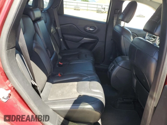 2020 Jeep Cherokee Latitude Plus z VIN 1C4PJLLB1LD605734, wystawiony jako Copart lot #56411515 z przebiegiem 91 496 mil mil oraz Szkoda całkowita • Salvage title. Historia ofert i sprzedaży dostępna na DreamBid. Obrazek 10.