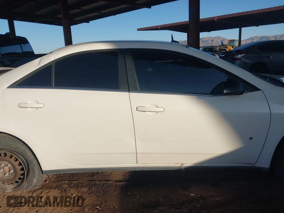 2008 Pontiac G6 1SV Value Leader z VIN 1G2ZF57B584242107, wystawiony jako IAAI lot #42012608 z przebiegiem Nie podano mil oraz . Historia ofert i sprzedaży dostępna na DreamBid. Obrazek 12.