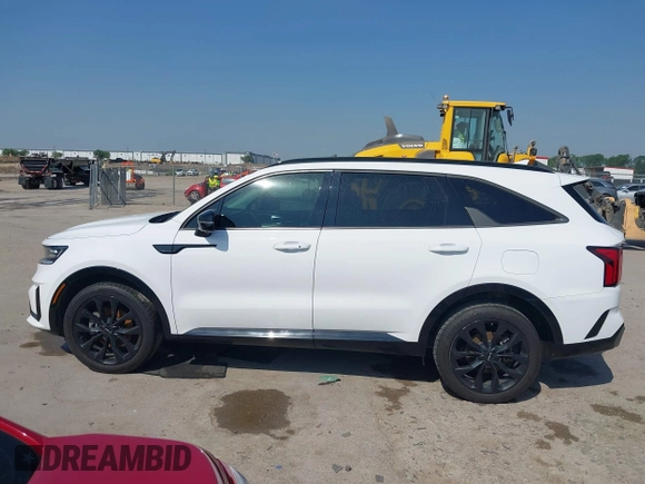2022 Kia Sorento SX with VIN 5XYRK4LF1NG078345, listed as a IAAI auction lot 42016359 with 102,856 mi miles and . Bid and sale history available at DreamBid. Image 14.