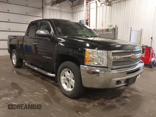 2013 Chevrolet Silverado 1500 LT with VIN 1GCRKSE77DZ247973, listed as a IAAI auction lot 42099069 with 105,097 mi miles and . Bid and sale history available at DreamBid. Image 1.