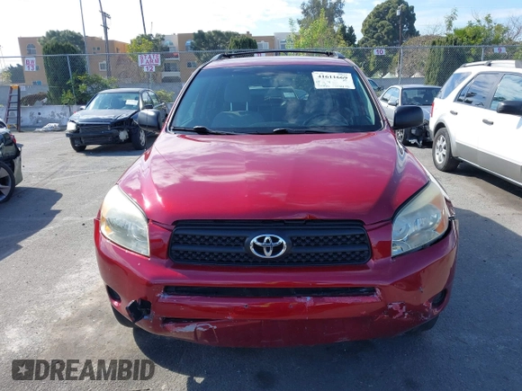 2008 Toyota RAV4 with VIN JTMZD33V686061866, listed as a IAAI auction lot 41611669 with 120,955 mi miles. Bid and sale history available at carsss.com. Image 12.