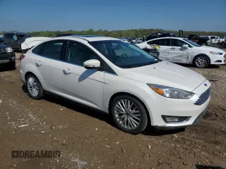 2018 Ford Focus Titanium with VIN 1FADP3J21JL294061, listed as a Copart auction lot 53827375 with 194,577 mi miles and Salvage title. Bid and sale history available at DreamBid. Image 4.