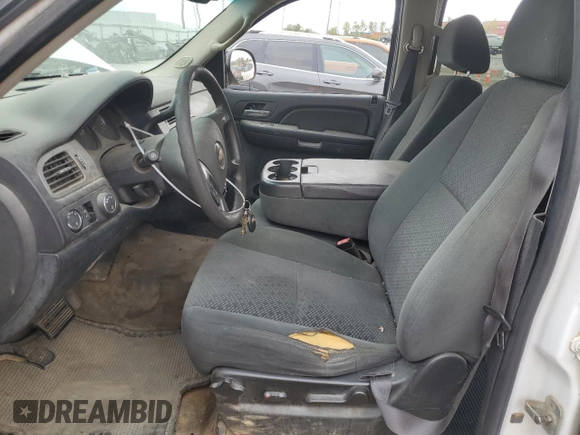 2008 Chevrolet Suburban Commercial with VIN 3GNGK26KX8G205112, listed as a Copart auction lot 72342594 with 157,327 mi miles and Salvage Title. Bid and sale history available at carsss.com. Image 7.