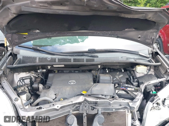 2015 Toyota Sienna LE AAS with VIN 5TDKK3DC8FS632906, listed as a IAAI auction lot 42533867 with 128,980 mi miles and . Bid and sale history available at DreamBid. Image 10.