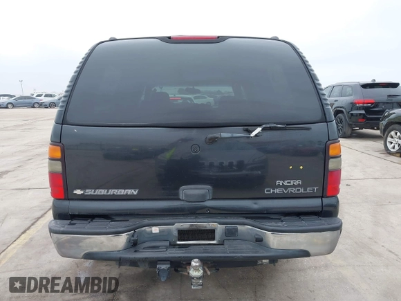 2005 Chevrolet Suburban LT with VIN 3GNEC16Z95G131012, listed as a IAAI auction lot 41249292 with 269,331 mi miles and . Bid and sale history available at DreamBid. Image 17.
