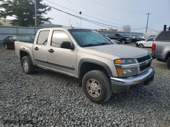 2008 Chevrolet Colorado LT w/1LT with VIN 1GCDT33E688210102, listed as a Copart auction lot 71043134 with 141,955 mi miles and Clean Title. Bid and sale history available at carsss.com. Image 4.