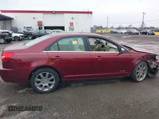 2007 Lincoln MKZ with VIN 3LNHM28T37R645863, listed as a IAAI auction lot 41472702 with 1 mi miles. Bid and sale history available at carsss.com. Image 14.