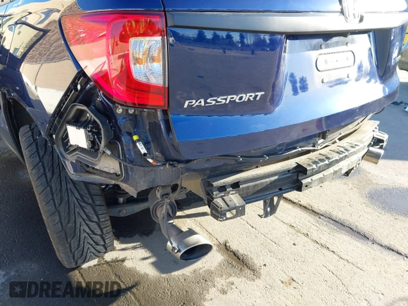 2020 Honda Passport Touring with VIN 5FNYF7H90LB004665, listed as a IAAI auction lot 41669821 with 59,768 mi miles and . Bid and sale history available at DreamBid. Image 6.