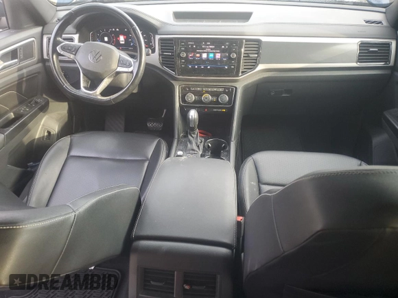 2020 Volkswagen Atlas SEL with VIN 1V2ME2CA6LC232008, listed as a Copart auction lot 84669244 with 82,696 mi miles and Salvage title. Bid and sale history available at DreamBid. Image 8.