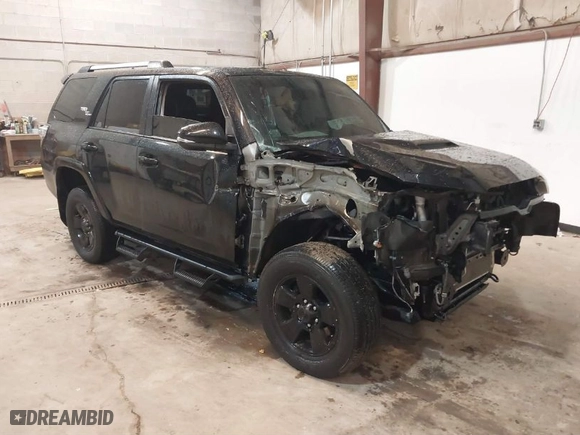 2017 Toyota 4Runner SR5 with VIN JTEBU5JR8H5421711, listed as a IAAI auction lot 41731575 with 87,356 mi miles. Bid and sale history available at carsss.com. Image 1.