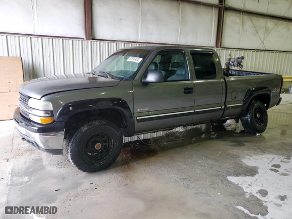 2000 Chevrolet Silverado 1500 LS with VIN 2GCEK19TXY1364347, listed as a Copart auction lot 82390404 with 197,959 mi miles and Non Repairable. Bid and sale history available at carsss.com. Image 1.