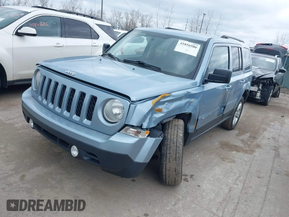 2013 Jeep Patriot Sport with VIN 1C4NJRBB0DD196266, listed as a IAAI auction lot 41856980 with 140,792 mi miles and . Bid and sale history available at carsss.com. Image 2.