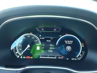 2023 Genesis GV80 z VIN KMUHCESC9PU123083, wystawiony jako IAAI lot #41166075 z przebiegiem 20 216 mil mil oraz . Historia ofert i sprzedaży dostępna na DreamBid. Obrazek 7.