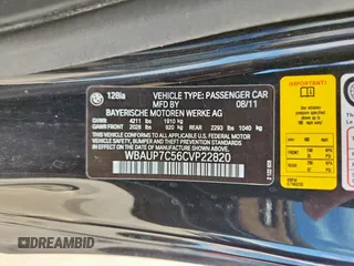 2012 BMW 1 Series 128i z VIN WBAUP7C56CVP22820, wystawiony jako Copart lot #56007435 z przebiegiem 75 161 mil mil oraz Czysty tytuł • Clean title. Historia ofert i sprzedaży dostępna na DreamBid. Obrazek 12.