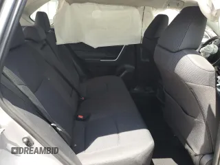 2021 Toyota RAV4 LE z VIN 2T3K1RFV1MC165880, wystawiony jako Copart lot #60464755 z przebiegiem 74 191 mil mil oraz Szkoda całkowita • Salvage title. Historia ofert i sprzedaży dostępna na DreamBid. Obrazek 11.