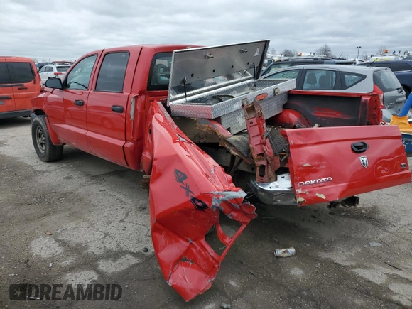 2007 Dodge Dakota ST z VIN 1D7HW28N07S163927, wystawiony jako Copart lot #46596084 z przebiegiem 173 970 mil mil oraz Nie do naprawy • Non repairable. Historia ofert i sprzedaży dostępna na DreamBid. Obrazek 2.