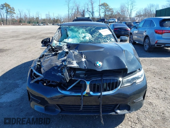 2021 BMW 3 Series 330i xDrive with VIN 3MW5R7J08M8B81635, listed as a IAAI auction lot 41628060 with 73,183 mi miles. Bid and sale history available at carsss.com. Image 12.