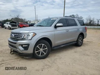2021 Ford Expedition XLT z VIN 1FMJU1HT8MEA75773, wystawiony jako Copart lot #45891455 z przebiegiem 46 909 mil mil oraz Szkoda całkowita • Salvage title. Historia ofert i sprzedaży dostępna na DreamBid. Obrazek 1.