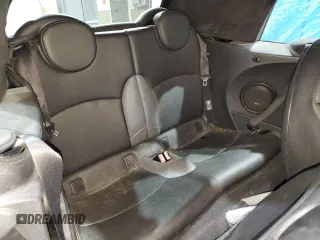 2009 MINI Convertible z VIN WMWMR335X9TJ93685, wystawiony jako Copart lot #50899755 z przebiegiem 123 609 mil mil oraz Szkoda całkowita • Salvage title. Historia ofert i sprzedaży dostępna na DreamBid. Obrazek 10.