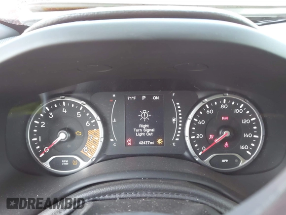 2020 Jeep Renegade Jeepster with VIN ZACNJBAB7LPL75071, listed as a IAAI auction lot 42017529 with 42,477 mi miles and . Bid and sale history available at carsss.com. Image 7.