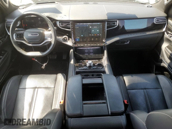 2024 Jeep Grand Wagoneer Series II Obsidian с VIN 1C4SJVFP3RS105415, выставлен на аукционе Copart как лот 56822265 с пробегом 28 124 миль миль и Чистый • Clean title. История ставок и продаж доступна на DreamBid. Изображение 8.
