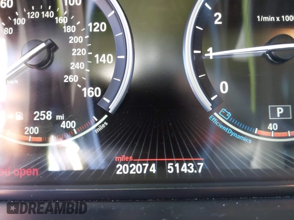 2015 BMW 5 Series 535i with VIN WBA5B1C53FD922886, listed as a IAAI auction lot 41471826 with 202,074 mi miles and . Bid and sale history available at carsss.com. Image 15.