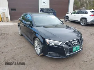 2017 Audi A3 e-tron Sportback Premium z VIN WAUUPBFFXHA071343, wystawiony jako IAAI lot #41781087 z przebiegiem Nie podano mil oraz . Historia ofert i sprzedaży dostępna na DreamBid. Obrazek 1.