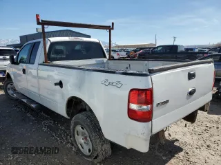 2007 Ford F-150 XL with VIN 1FTVX14567NA32686, listed as a Copart auction lot 47686085 with 205,595 mi miles and Clean Title. Bid and sale history available at carsss.com. Image 2.