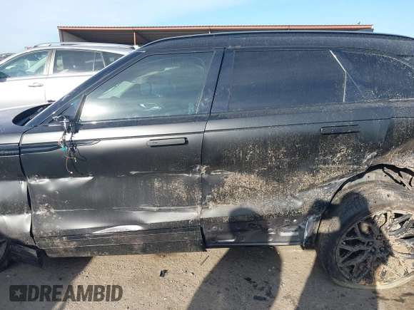 2018 Land Rover Range Rover Velar S с VIN SALYB2RV1JA759462, выставлен на аукционе IAAI как лот 41637328 с пробегом 24 356 миль миль и . История ставок и продаж доступна на DreamBid. Изображение 15.
