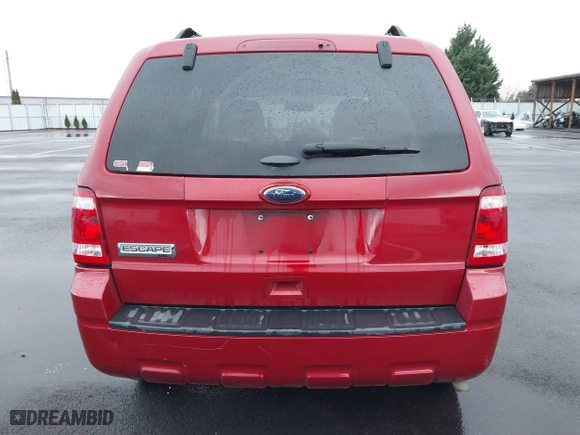 2011 Ford Escape XLT with VIN 1FMCU9D77BKB34262, listed as a IAAI auction lot 41198534 with 212,006 mi miles. Bid and sale history available at carsss.com. Image 16.