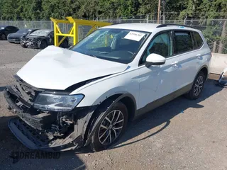 2021 Volkswagen Tiguan S с VIN 3VV1B7AX5MM066602, выставлен на аукционе IAAI как лот 42396301 с пробегом 75 654 миль миль и . История ставок и продаж доступна на DreamBid. Изображение 16.