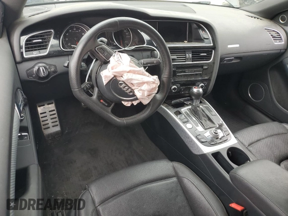 2014 Audi RS 5 z VIN WUAC6AFR4EA900833, wystawiony jako Copart lot #55972465 z przebiegiem Nie podano mil oraz Szkoda całkowita • Salvage title. Historia ofert i sprzedaży dostępna na DreamBid. Obrazek 8.
