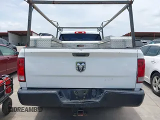 2013 Ram 2500 Tradesman z VIN 3C6LR4AT1DG536144, wystawiony jako IAAI lot #42648091 z przebiegiem 223 697 mil mil oraz . Historia ofert i sprzedaży dostępna na DreamBid. Obrazek 16.
