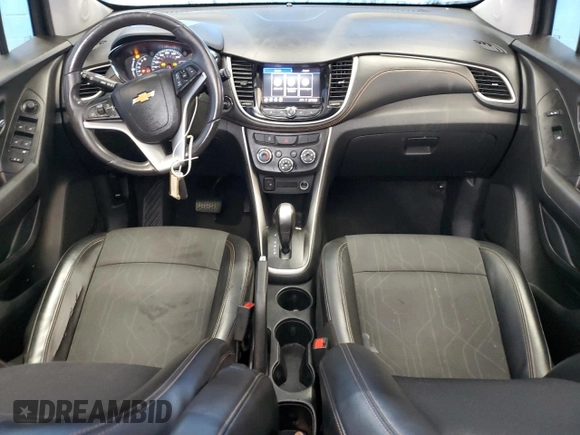2020 Chevrolet Trax LT with VIN KL7CJLSB1LB041415, listed as a Copart auction lot 48872335 with 68,265 mi miles and Non repairable. Bid and sale history available at DreamBid. Image 8.