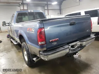 2004 Ford Super Duty F-250 XL with VIN 1FTNX21P44EA08894, listed as a Copart auction lot 84848634 with 122,859 mi miles and Clean Title. Bid and sale history available at carsss.com. Image 2.