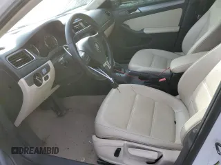 2013 Volkswagen Jetta TDI w/Premium/Nav with VIN 3VWLL7AJ0DM413816, listed as a Copart auction lot 44516015 with 110,918 mi miles and Salvage title. Bid and sale history available at DreamBid. Image 7.