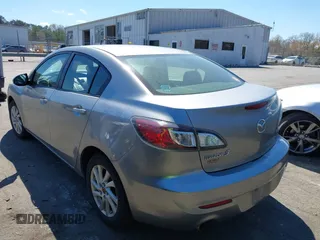 2013 Mazda 3 i Touring with VIN JM1BL1V75D1819095, listed as a IAAI auction lot 41841503 with 192,685 mi miles and . Bid and sale history available at DreamBid. Image 3.
