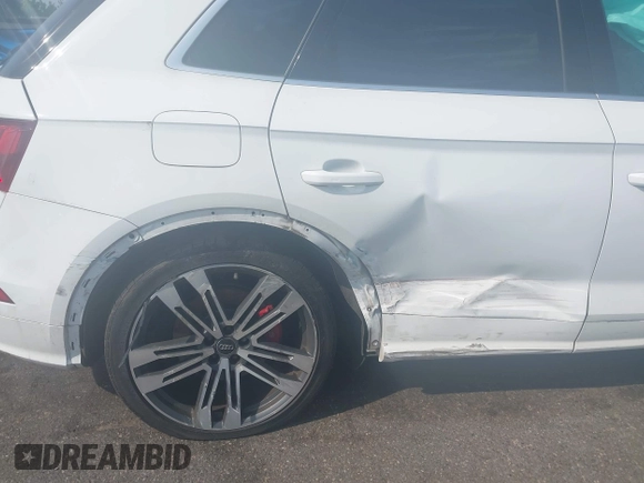 2018 Audi SQ5 Premium Plus with VIN WA1A4AFYXJ2061822, listed as a IAAI auction lot 42491226 with 122,635 mi miles and . Bid and sale history available at DreamBid. Image 18.