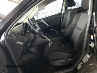 2011 Mazda 3 S Sport z VIN JM1BL1U55B1477287, wystawiony jako Copart lot #47884905 z przebiegiem 84 852 mil mil oraz Szkoda całkowita • Salvage title. Historia ofert i sprzedaży dostępna na DreamBid. Obrazek 7.