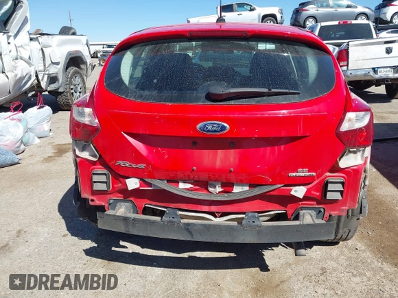 2014 Ford Focus SE with VIN 1FADP3K28EL265726, listed as a IAAI auction lot 41761931 with 86,740 mi miles. Bid and sale history available at carsss.com. Image 6.