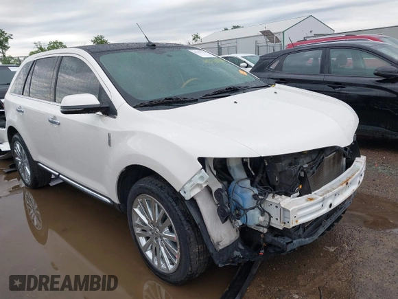 2012 Lincoln MKX z VIN 2LMDJ8JK2CBL09145, wystawiony jako IAAI lot #42309315 z przebiegiem 140 219 mil mil oraz . Historia ofert i sprzedaży dostępna na DreamBid. Obrazek 1.