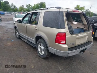 2002 Ford Explorer XLT z VIN 1FMZU73EX2ZA92143, wystawiony jako IAAI lot #42345344 z przebiegiem Nie podano mil oraz . Historia ofert i sprzedaży dostępna na DreamBid. Obrazek 6.