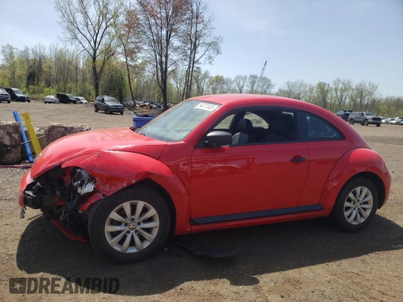 2015 Volkswagen Beetle Fleet Edition z VIN 3VWF17AT6FM629001, wystawiony jako Copart lot #54477445 z przebiegiem 87 374 mil mil oraz Szkoda całkowita • Salvage title. Historia ofert i sprzedaży dostępna na DreamBid. Obrazek 1.
